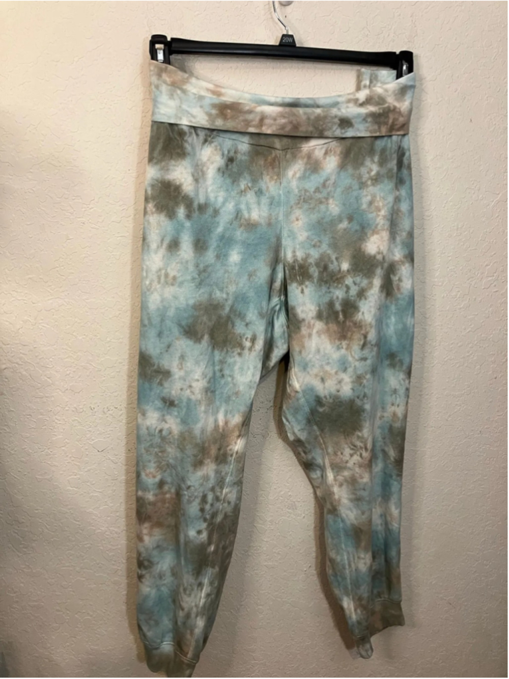 739-Old Navy Maternity roll over waist joggers XL